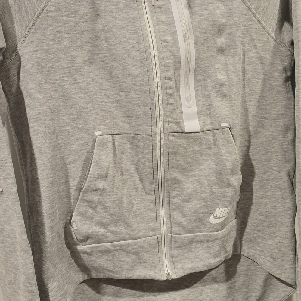🔥🔥Nike Fleece Moto Cape/ The original release RARE Size Small‎